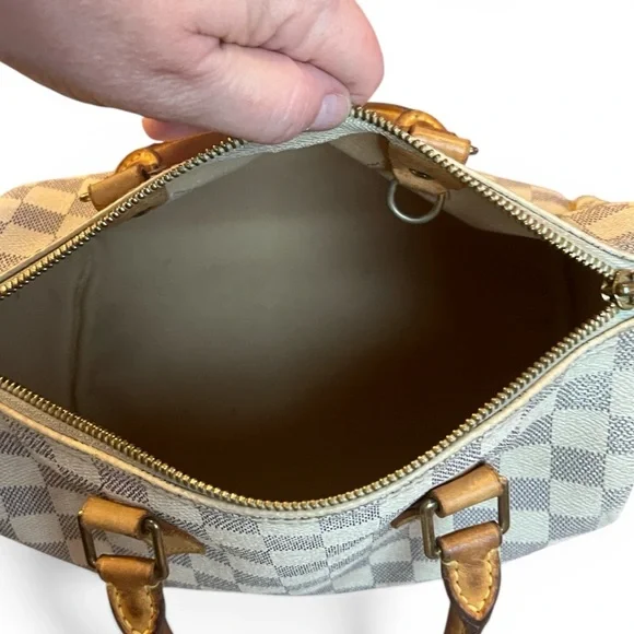 LV Speedy 25 Damier AzurAuthentic Louis Vuitton Satchelwith COA